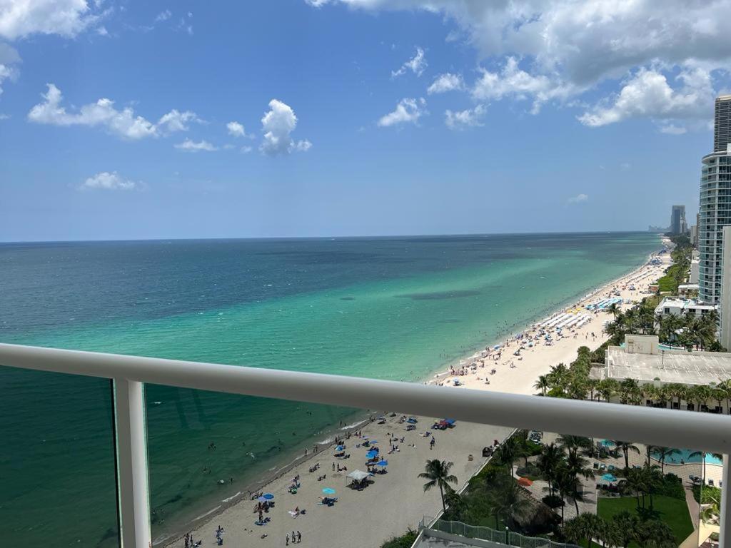 Penthouse Beach Front 1St Line, 2 Bedroom 2 Ba, New Decoration & Furnitures, Unobstructed View Of The Beautiful Atlantic, Free Parking هوليوود المظهر الخارجي الصورة